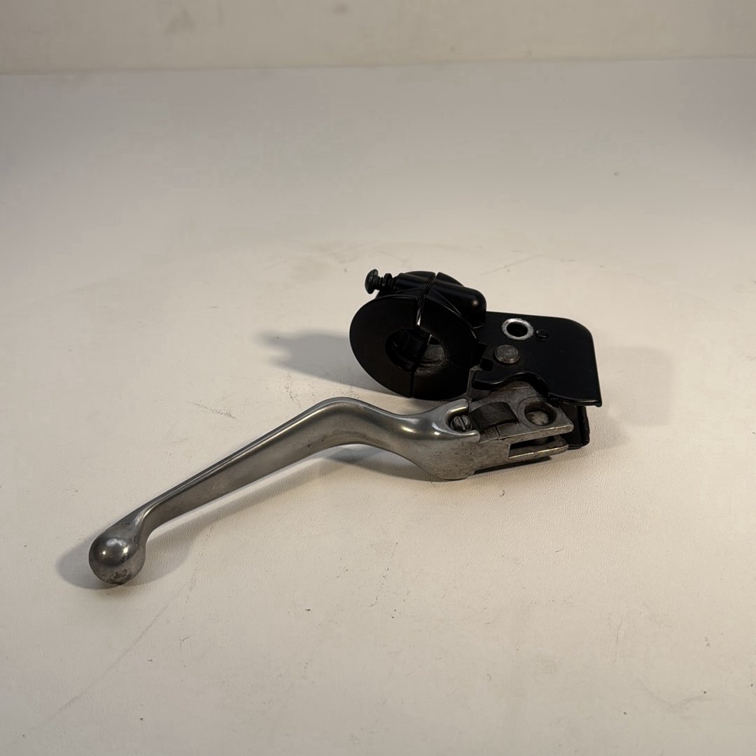 1984 - 1998 Harley-Davidson Touring Road King Police Front Left Hand Clutch Lever  	45015-96