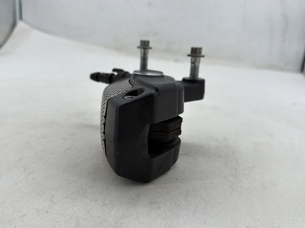 2010 Harley Street Glide Touring FLHX OEM Front Right 1 Brake Caliper