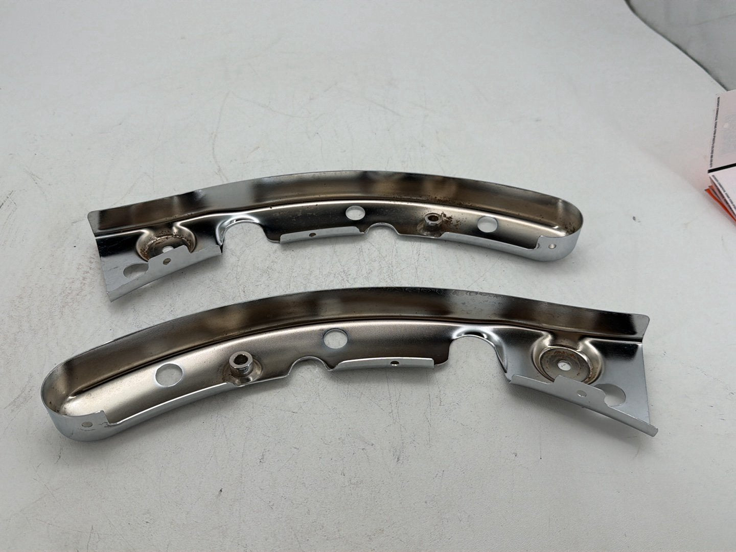 2013 Harley Street Glide Touring FLHX OEM Rear Left Right Fender Struts Bracket