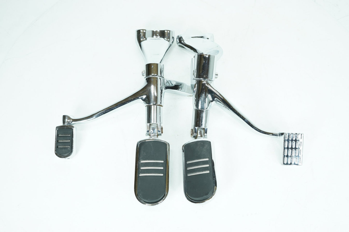 2003 - 2014 Harley-Davidson Sportster  Left Right Forward Controls Shifter Pegs 42971-04