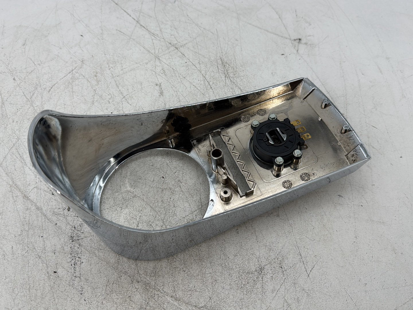2003 Harley Dyna Wide Glide FXDWG OEM Fuel Gas Tank Dash Console NOKey