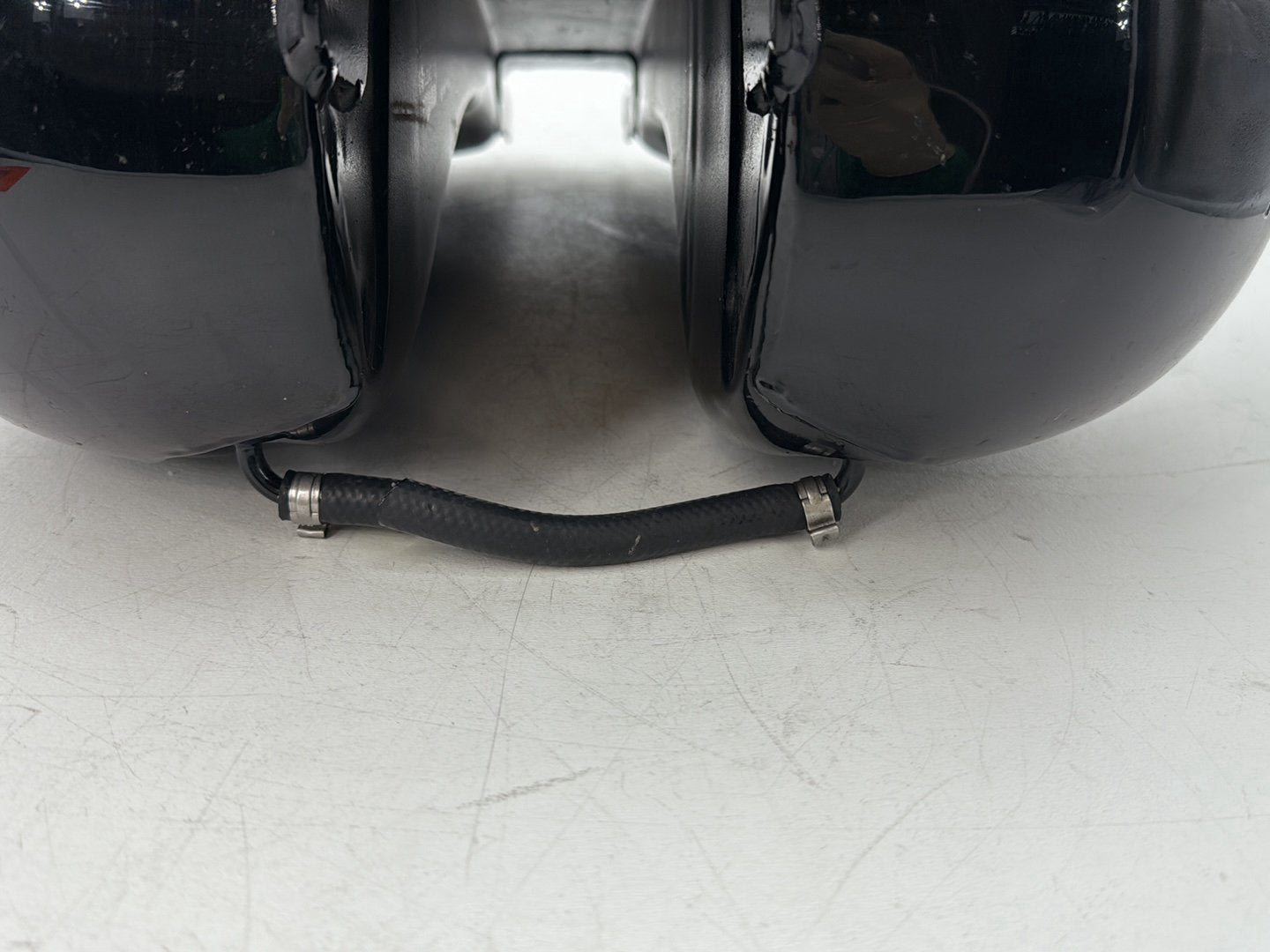 2002 Harley Dyna FXD Super Glide OEM Fuel Gas Tank Gasoline Reservoir
