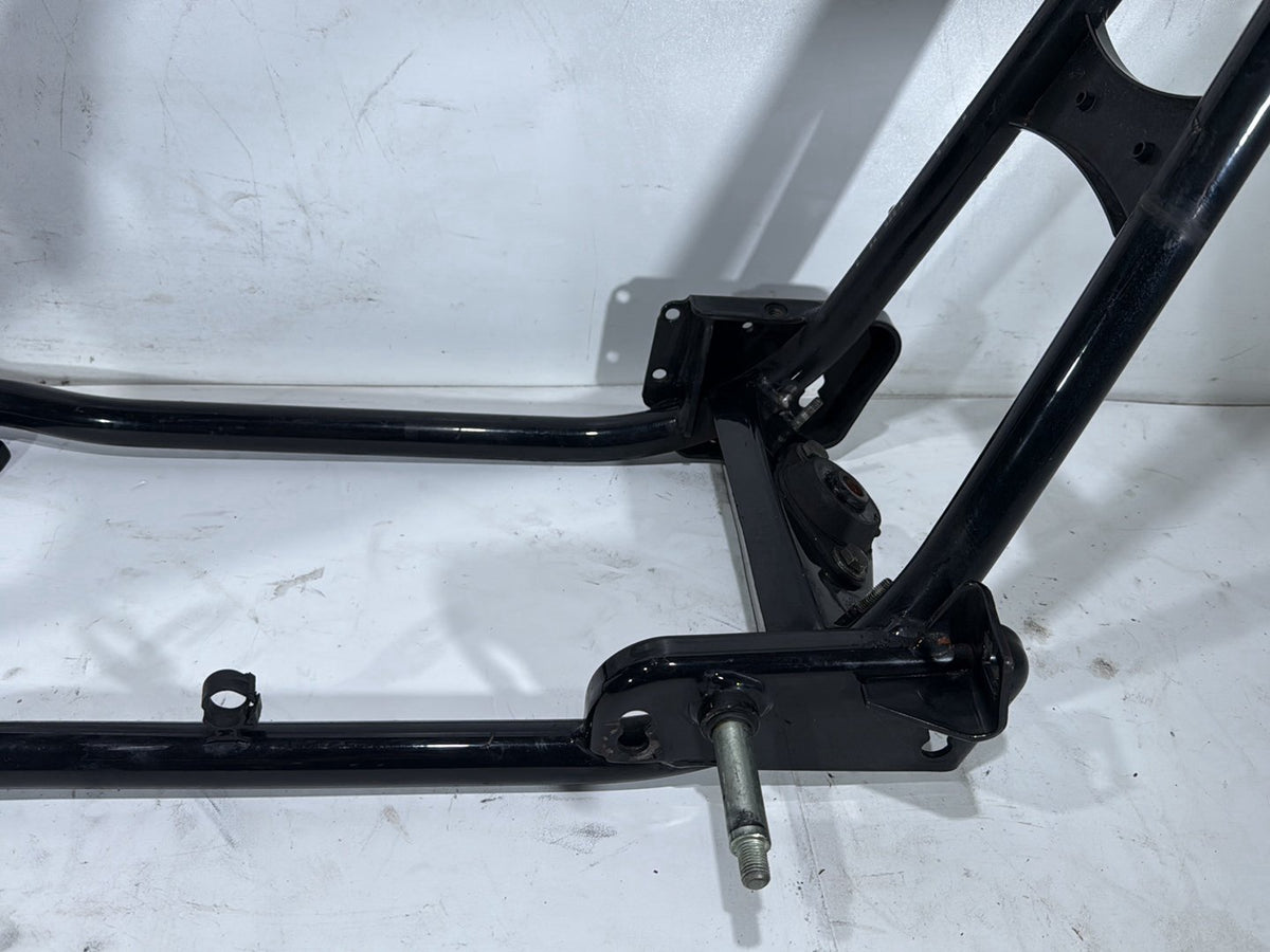 2004 Harley Road King Touring Classic OEM Body Main Frame Chassis CLN CLR