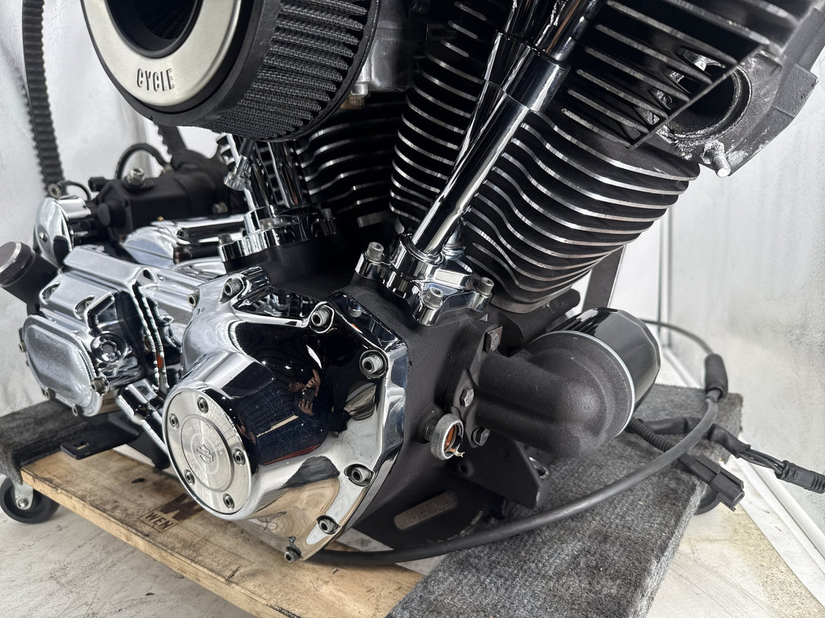 06 Harley Street Glide Touring CARB Twin Cam 88 Engine Motor w/ Transmission 35K