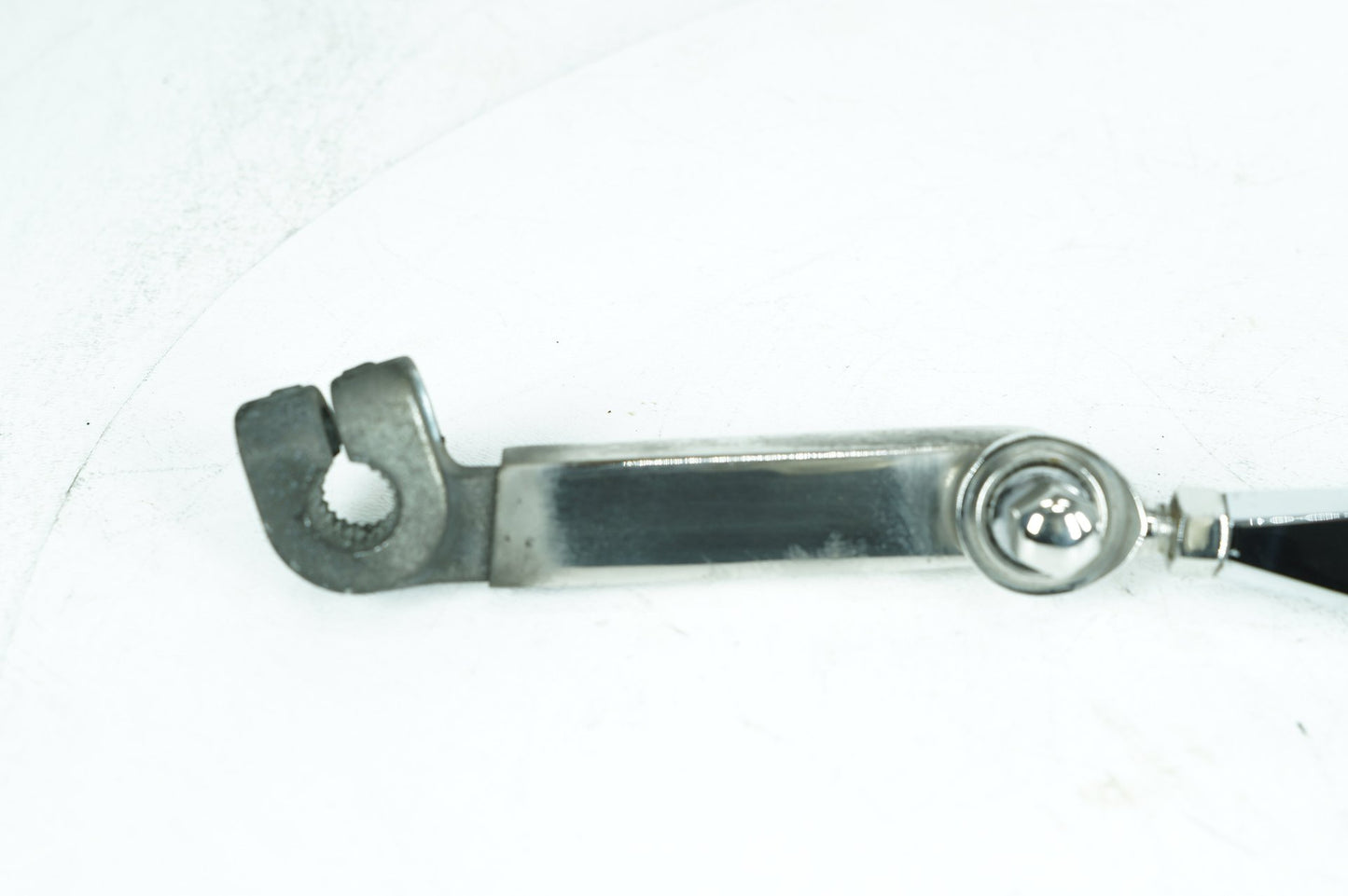 1999 - 2006 Harley-Davidson Softail Deluxe Gear Shifter Lever Arm w/ Rod linkage  	33849-97