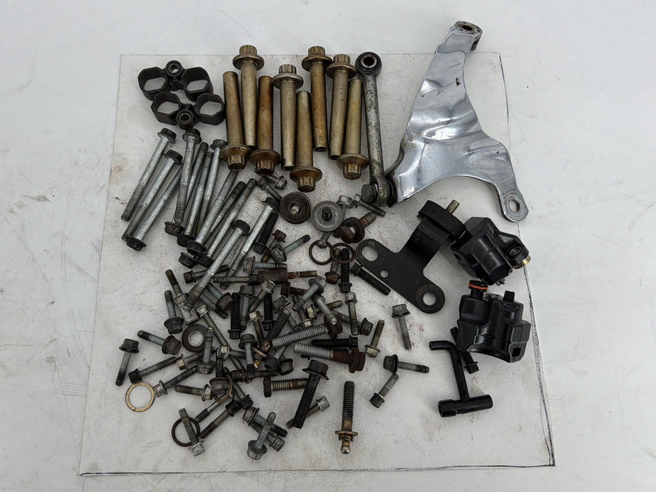 2019 Harley Touring Electra OEM Engine Motor Hardware Bolts Brackets Bushing