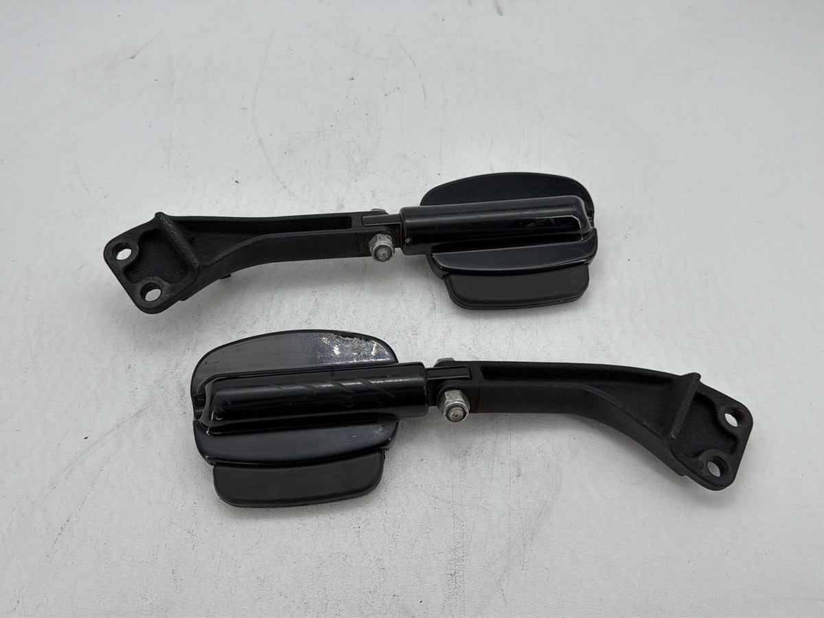 2007 Harley Dyna Street Bob FXDBI OEM Passenger Left & Right Foot Pegs