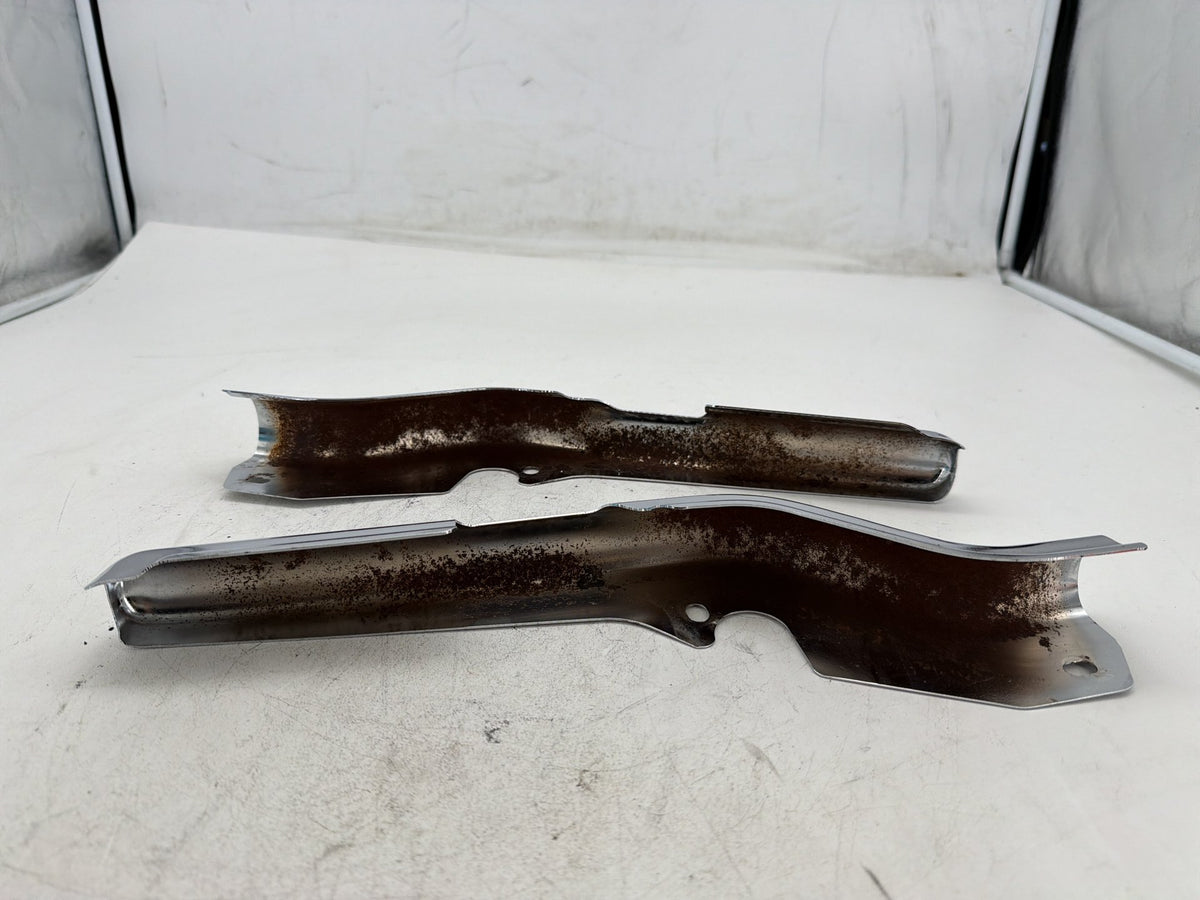 2006 Harley Road King Touring Custom OEM Rear Left Right Fender Struts Bracket