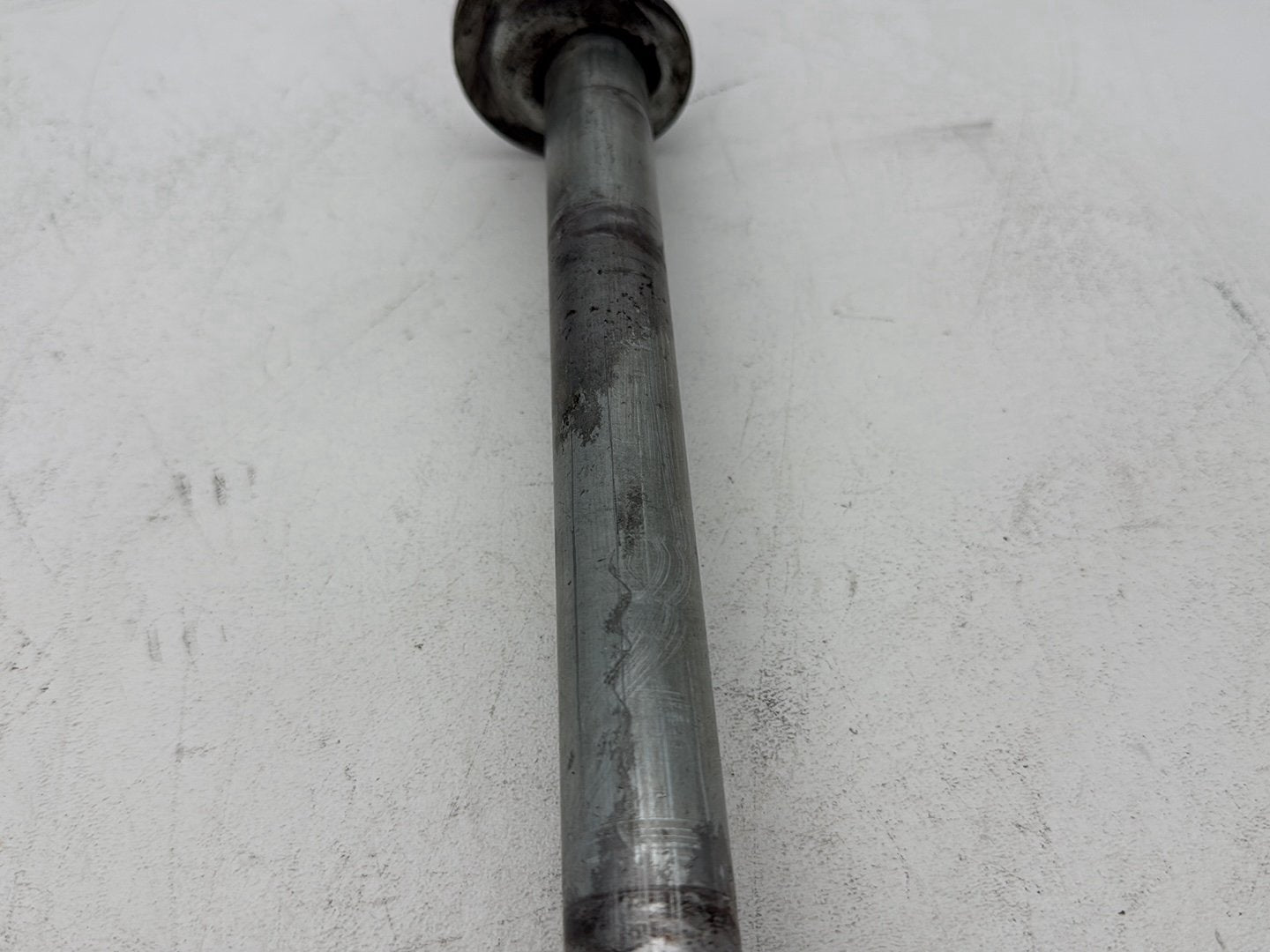 2007 Harley Street Glide Touring FLHX OEM Rear Wheel Axle Bolt Shaft