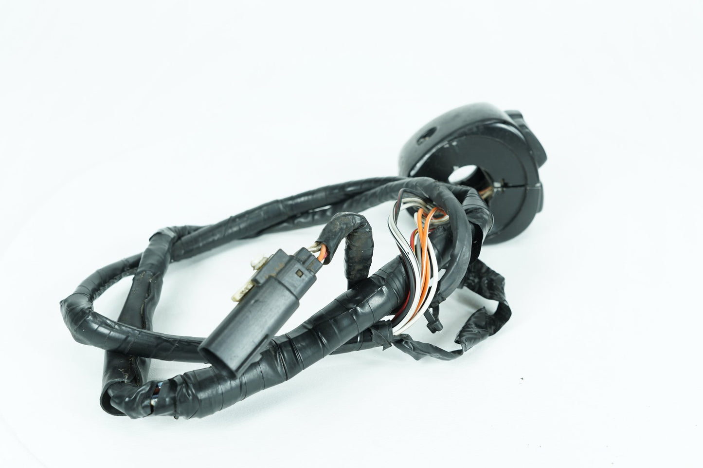 2007 - 2012 Harley-Davidson Softail Standard Right Engine Start Kill Switches Controls  	71684-06A