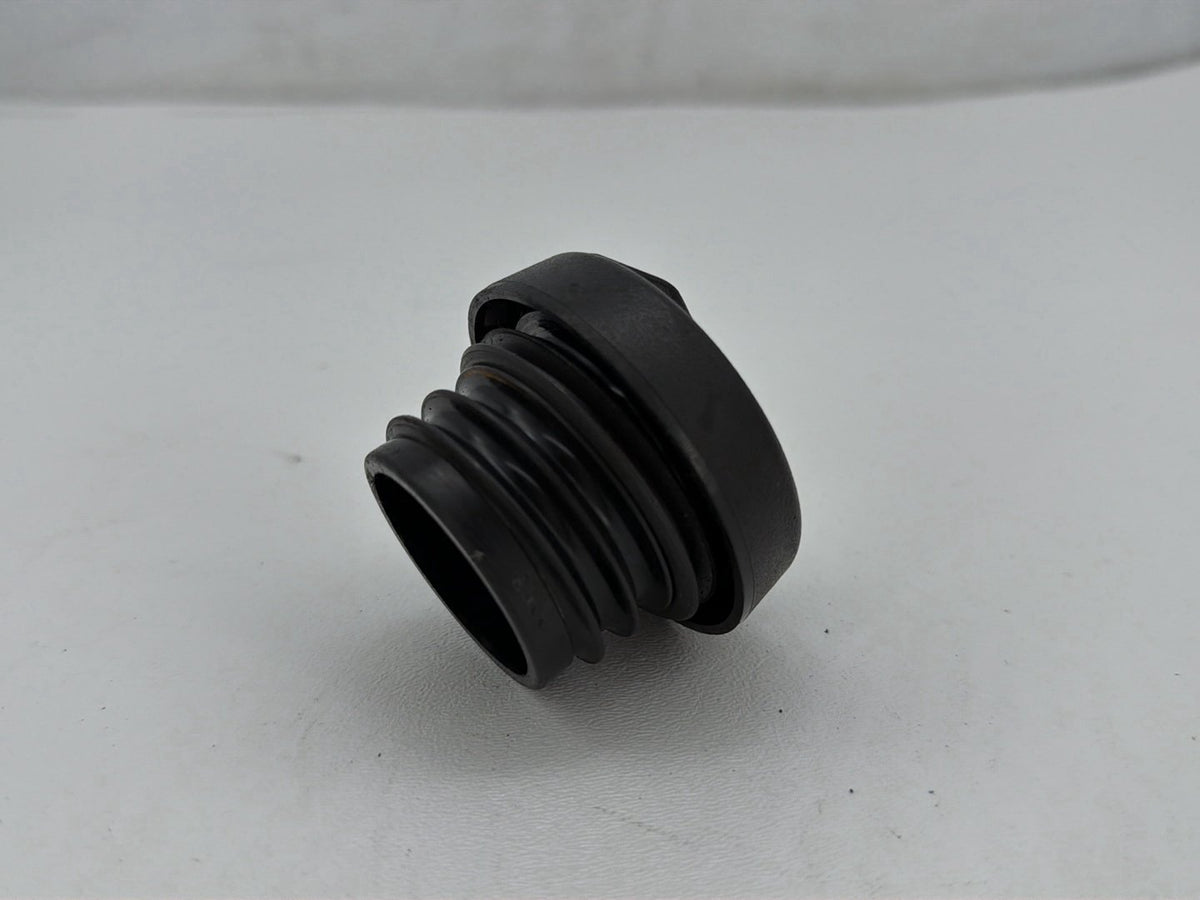 1994 Harley Electra Glide Touring Classic Filler Cap Fuel Pump Cap Bushing Hub