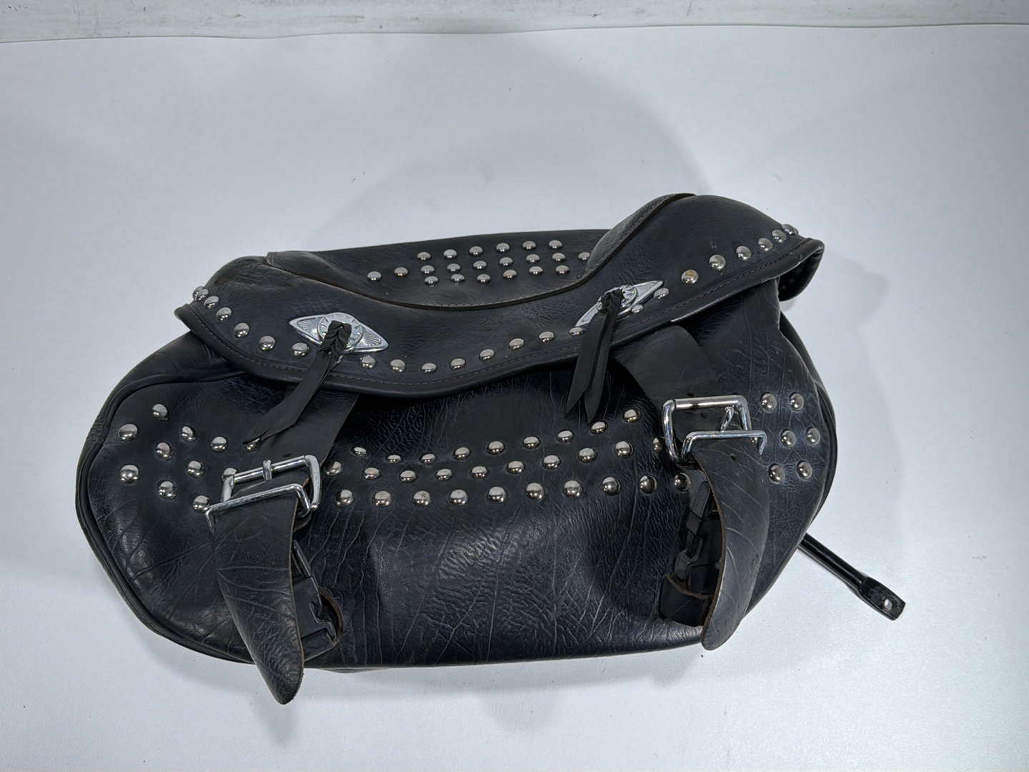 2011 Harley Heritage Softail Classic OEM Rear Right 1 Saddlebag Luggage Leather