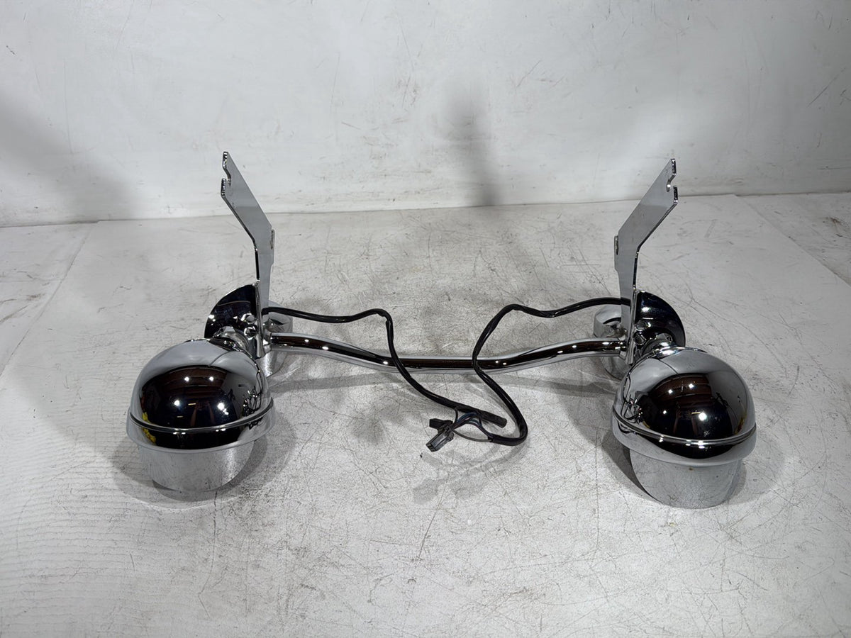 2005 Harley Road King Touring Police OEM Front Turn Signal Indicators Aux Light Bar