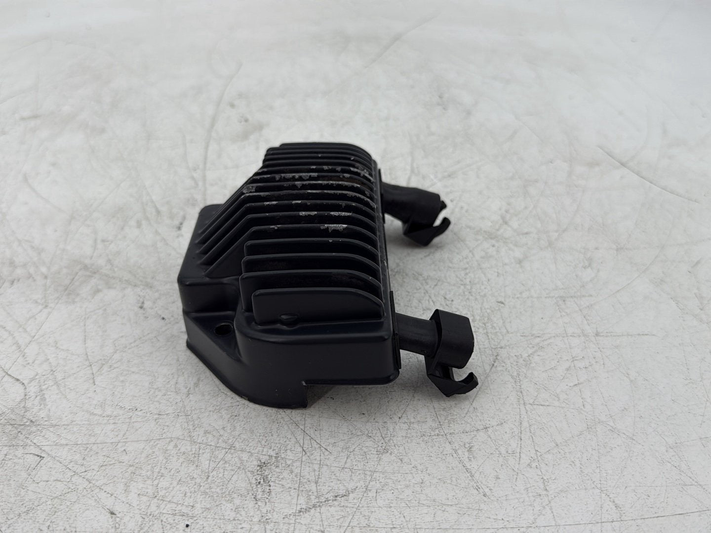 2008 Harley Dyna FXDL Low Rider Anniversary OEM Voltage Regulator Rectifier