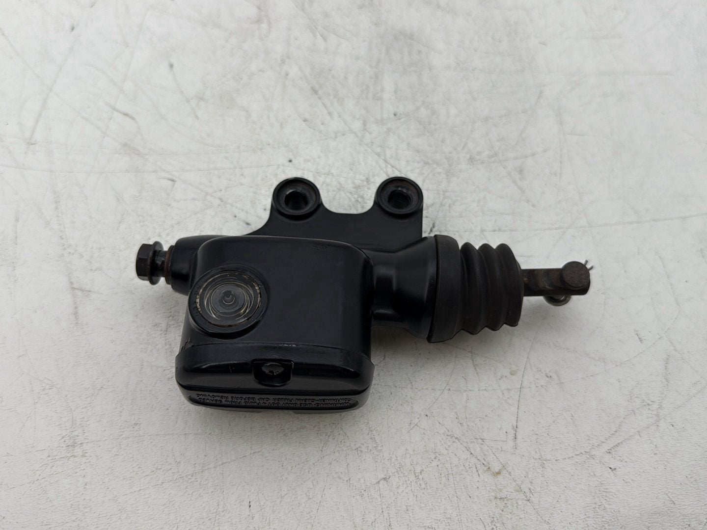 2014 Harley Street Glide Touring FLHXS OEM Rear Brake Master Cylinder Reservoir