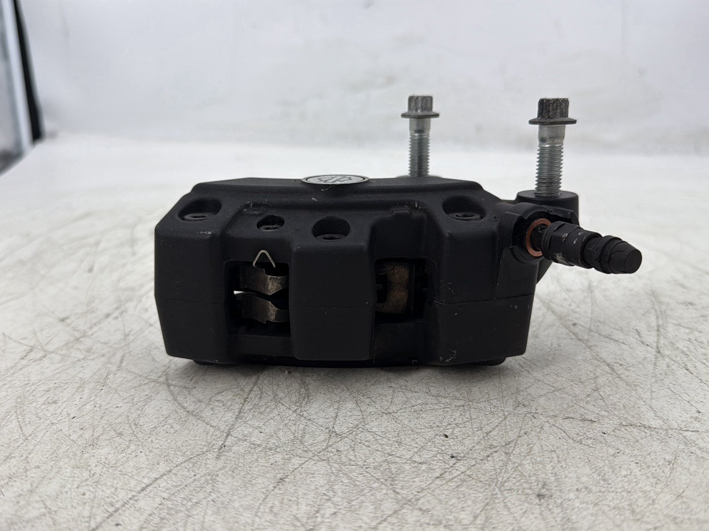 2015 Harley Road Glide Touring FLTRXS OEM Front Left 1 Brake Caliper