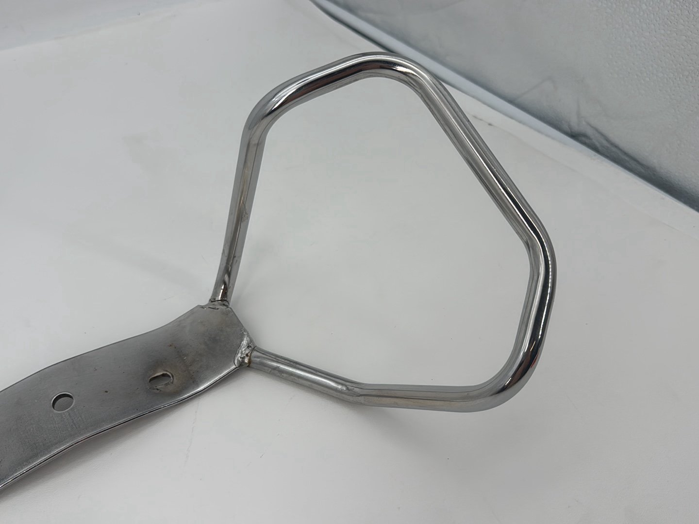 1999 - 2006 Harley-Davidson Touring Electra Glide Classic Rear Passenger Handrail Grab Bar Hand Rail  	91583-99