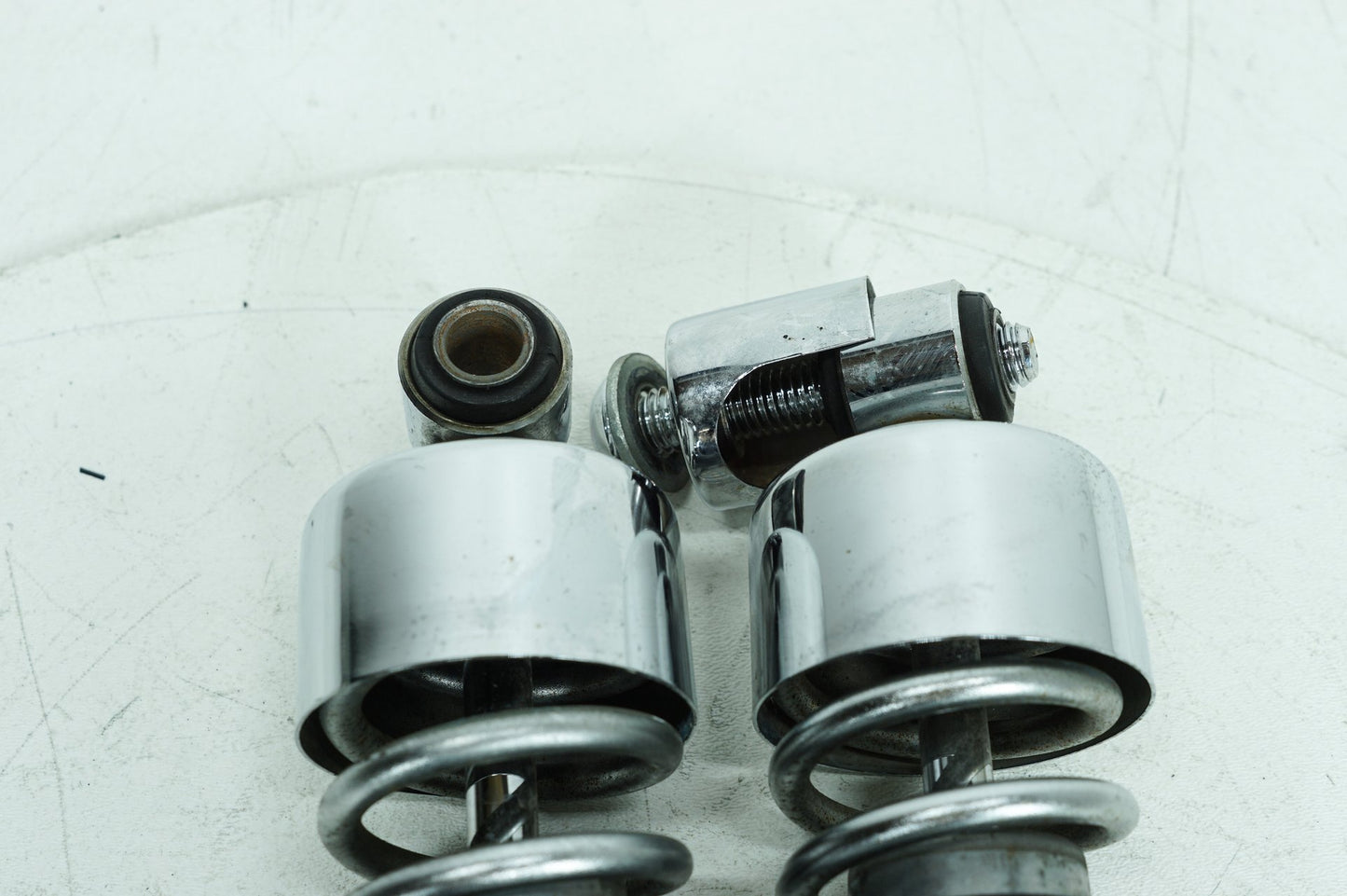 1991 - 2003 Harley-Davidson Sportster Hugger Rear Left Right Shock Absorbers  54568-92
