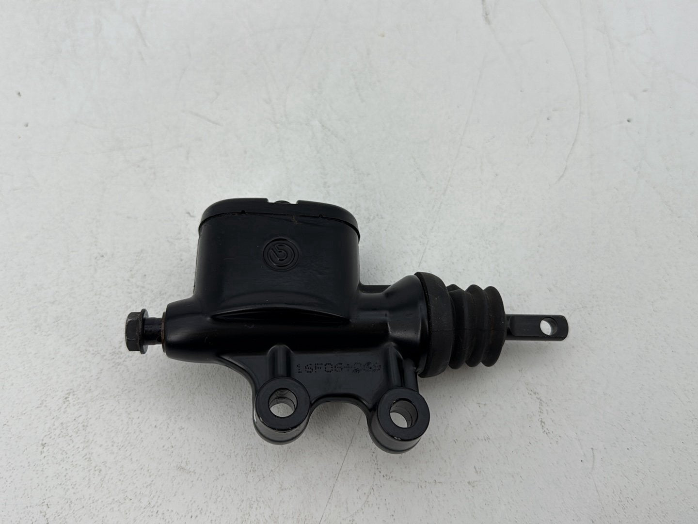 2019 - 2023 Harley-Davidson Touring Street Glide Rear Brake Master Cylinder Reservoir 41700028