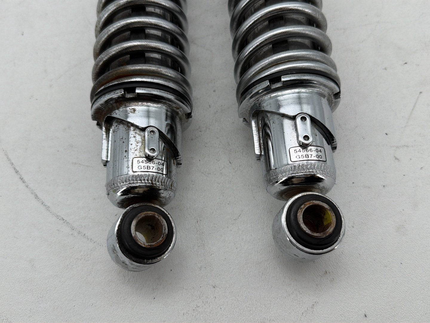 2006 Harley Sportster 883 XL883 OEM Rear Left Right Shock Absorbers