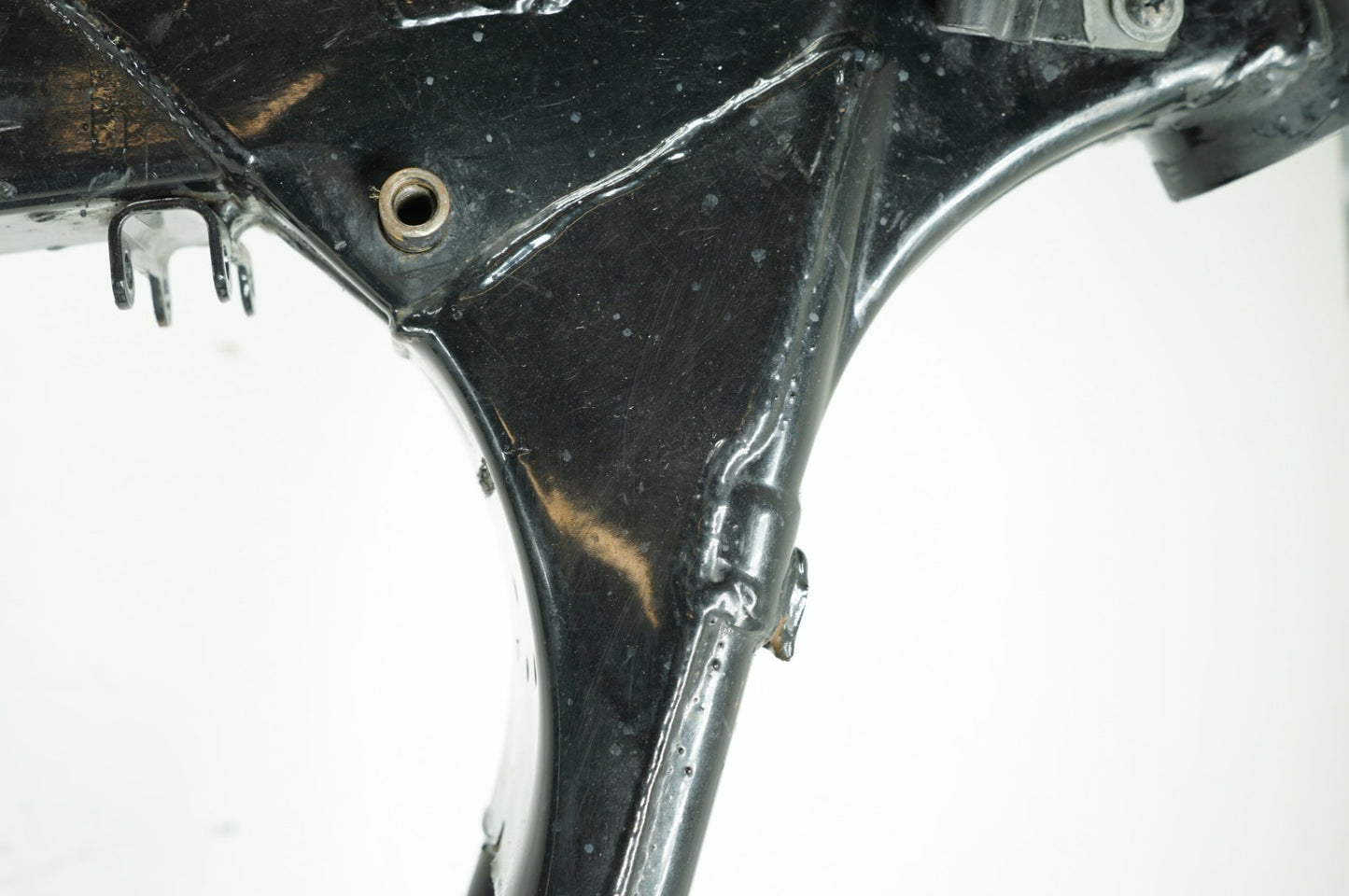 1999 - 2006 Harley-Davidson Touring Road King Body Main Frame Chassis CLN CLR 47900-01