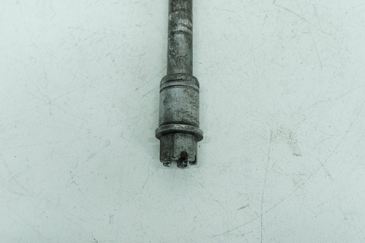 1999 - 2006 Harley-Davidson Touring Electra Ultra Classic Rear Wheel Axle Bolt Shaft 41110-89