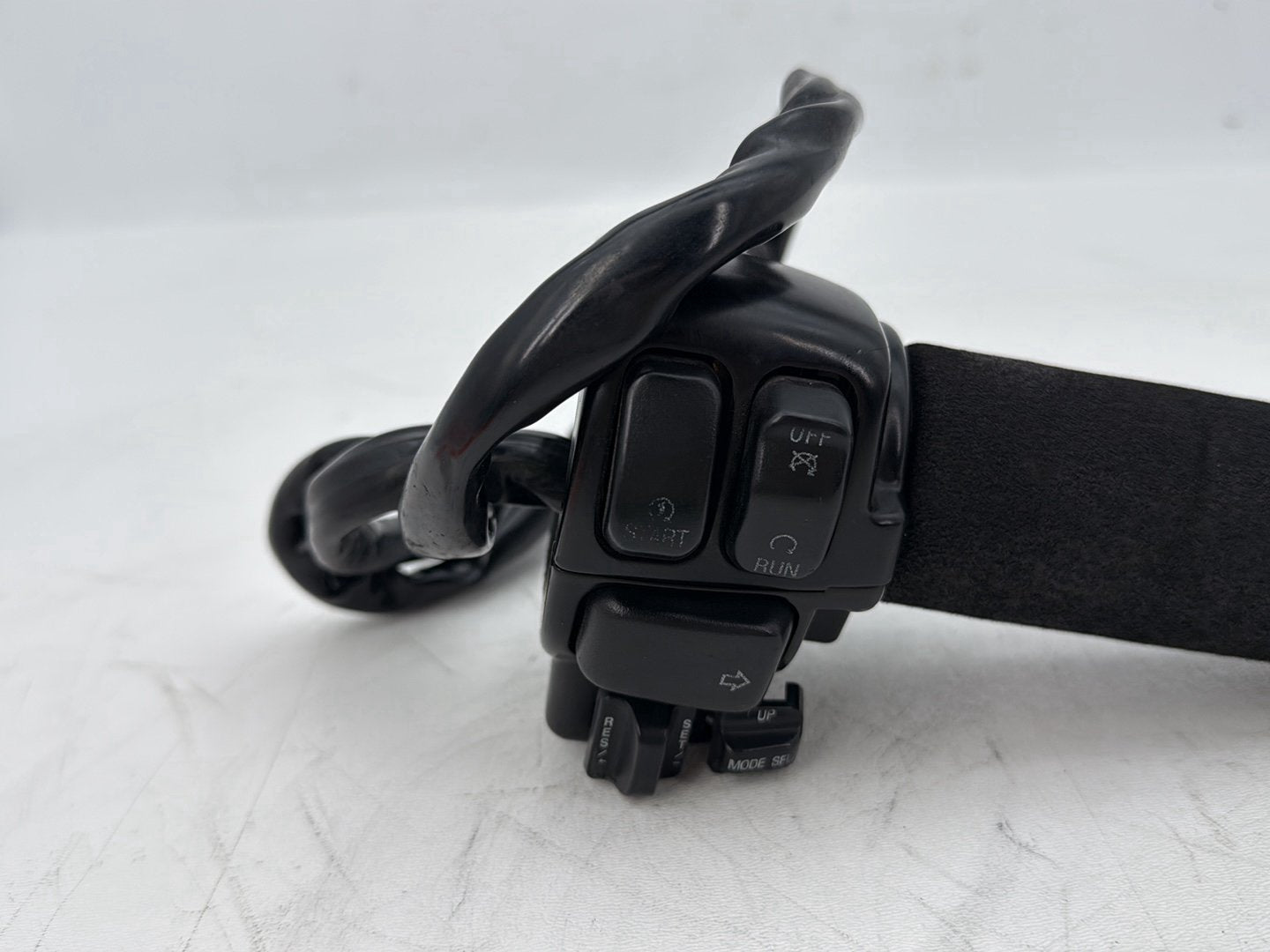 2007 - 2016 Harley-Davidson Touring Electra Glide Ultra Right Engine Start Kill Switches Controls