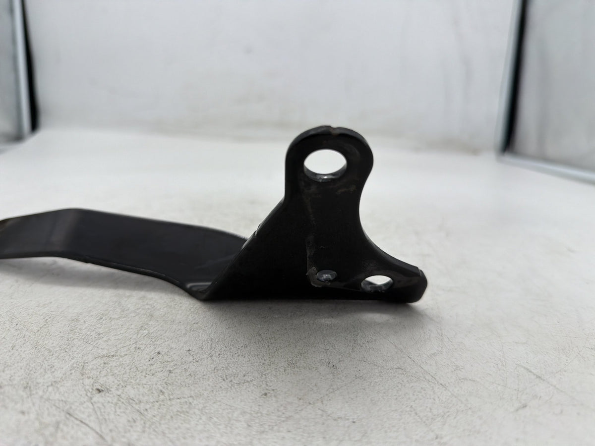 2005 Harley Dyna Super Glide Custom OEM Exhaust System Support Bracket Holder