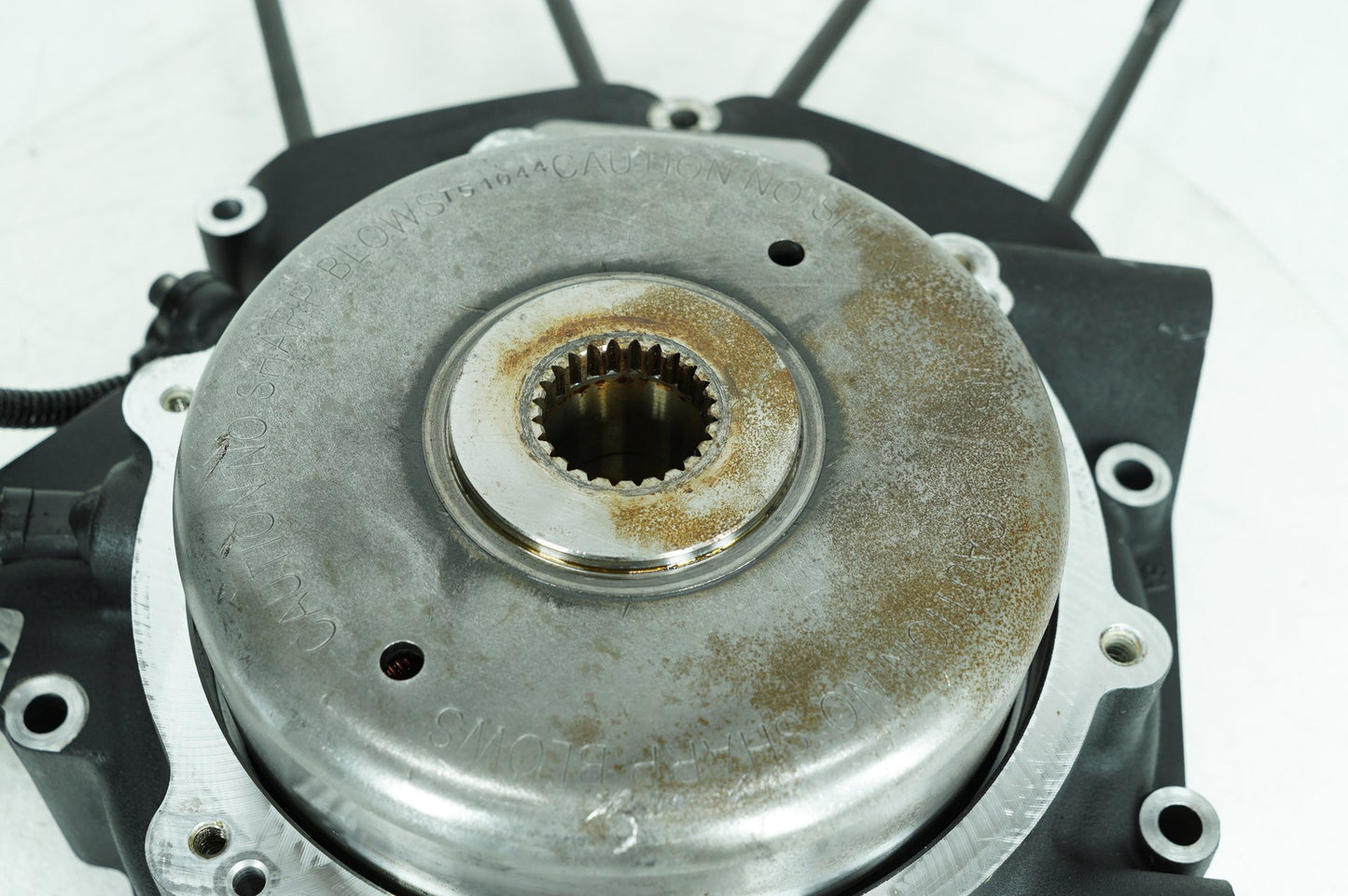 2008 - 2016 Harley-Davidson Touring Road Glide Crankcase Shaft Engine Motor Cover 24649-06