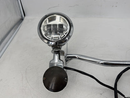 1999 - 2006 Harley-Davidson Touring Electra Glide Classic Front Turn Signal Indicators Aux Light Bar 68712-94A