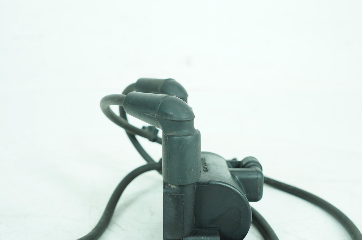 2007 - 2012 Harley-Davidson Touring Electra Glide Ultra Ignition Coil Spark Plugs Cable 31696-07A