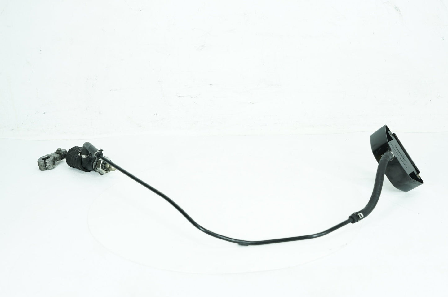 1984 - 1998 Harley-Davidson Touring Electra Glide Classic Rear Brake Master Cylinder Reservoir 41755-92A