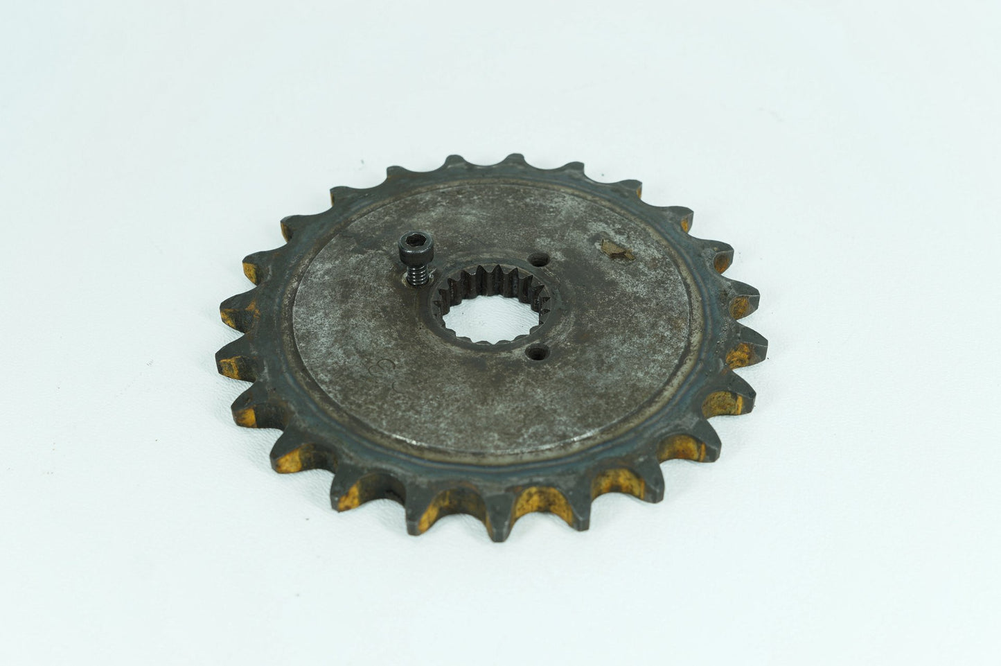 1984 - 1990 Harley-Davidson Sportster Evolution Rear Driver Pulley Sprocket 35208-84