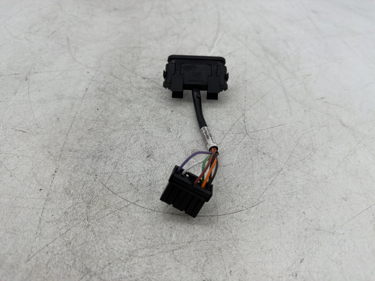 2011 Harley Electra Glide Touring Ultra OEM Dash Indicator Lamp Wire Plug 68789-96A