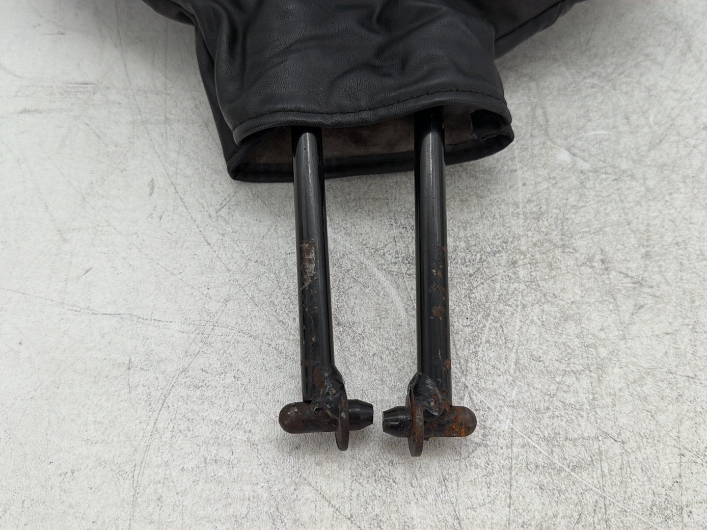 2005 Harley Electra Glide Touring Rider Driver Backrest Adjustable Cushion Pad