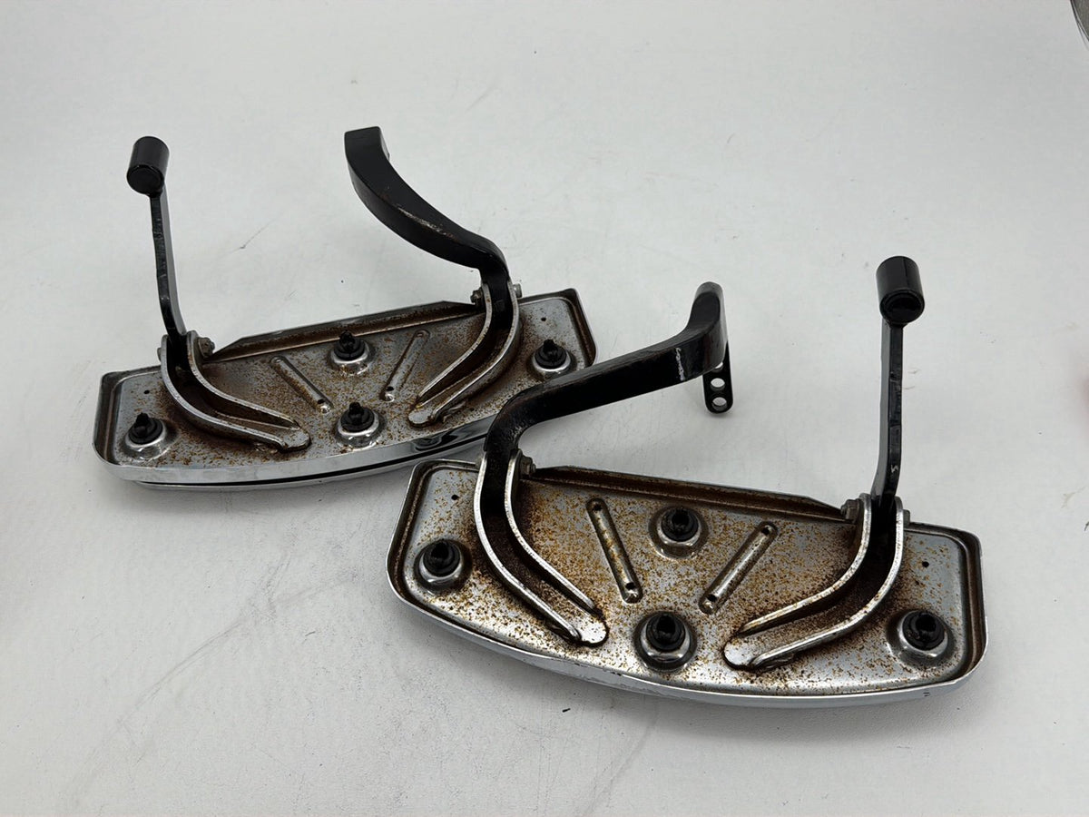 05 Harley Electra Glide Touring Ultra OEM Left Right Driver Floorboard Foot Rest