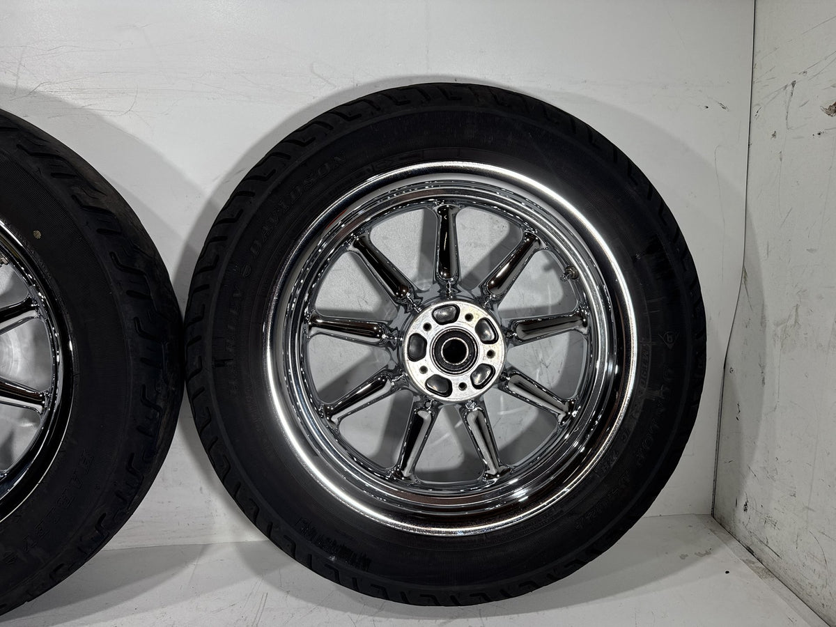 2007 Harley Electra Glide Touring CVO OEM Front & Rear Wheel Rim Tire 16" CHROME