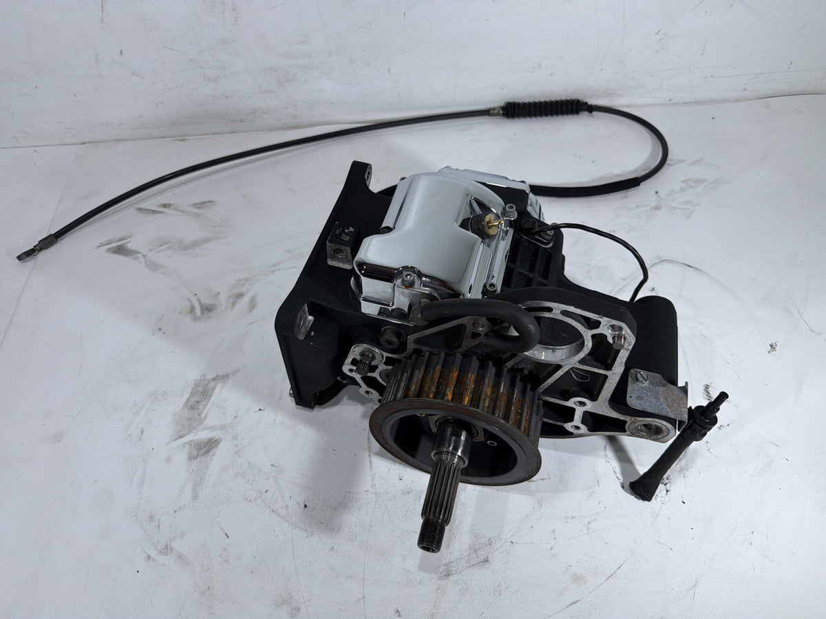 2001 Harley Softail Deuce FXSTD OEM 5 Speed Transmission Gearbox 33052-03 24K