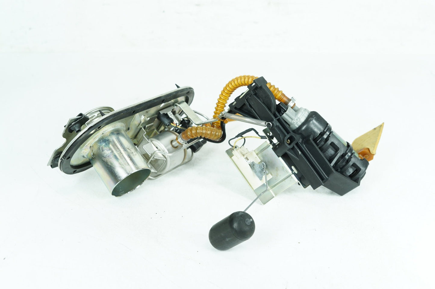 1999 - 2006 Harley-Davidson Touring Electra Glide Police Gas Gasoline Fuel Petrol Pump Sending 62897-01B