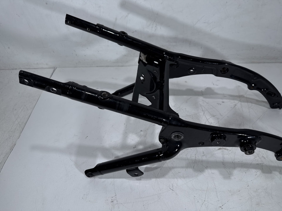 2014 Harley Electra Touring Ultra OEM Rear Back Sub Frame Rail Bar 48079-09BHP