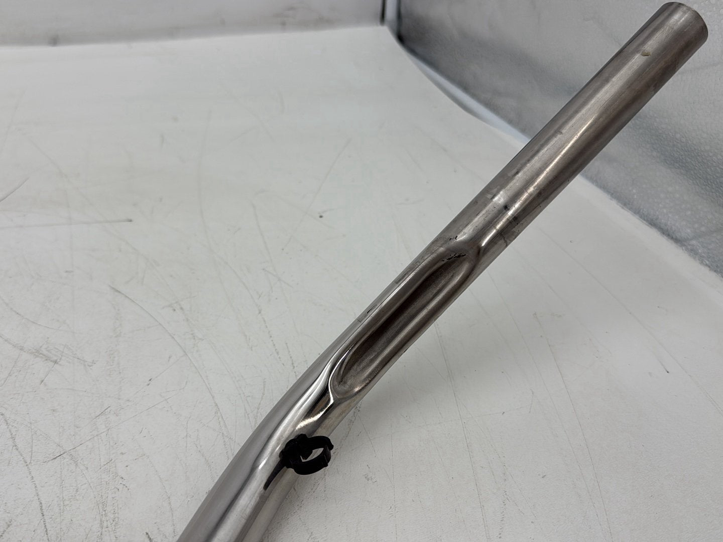 2008 Harley Dyna FXDL Low Rider Anniversary OEM Front Handlebars Handle Bars