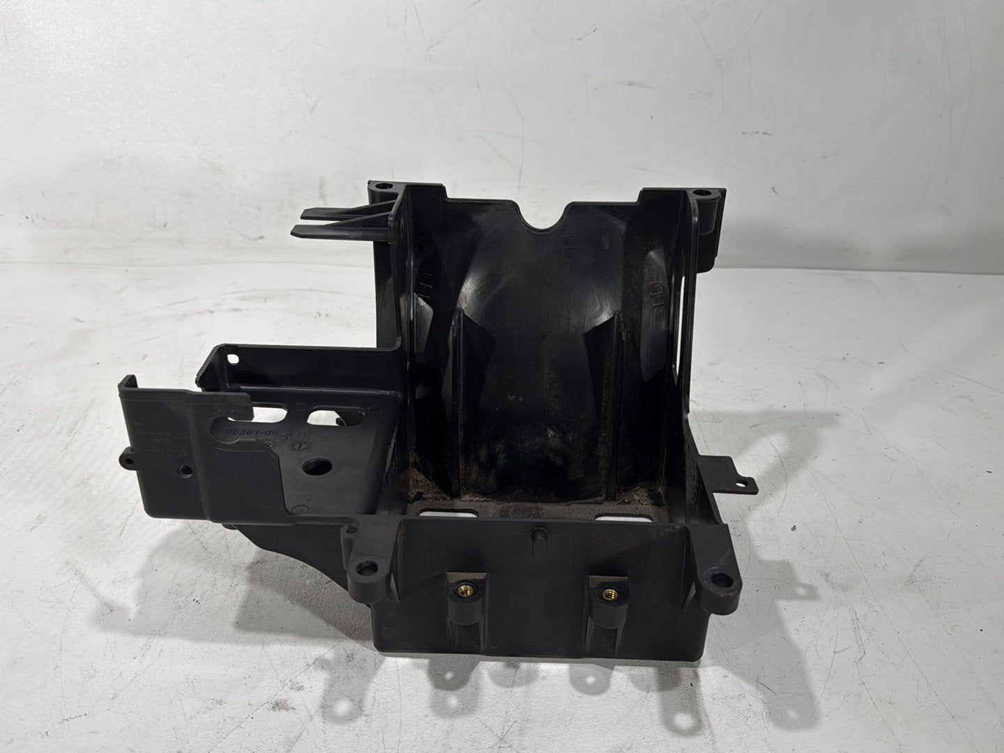 2010 Harley Street Glide Touring FLHX OEM Battery Tray Box Holder 66281-09B