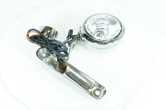 2007 - 2012 Harley-Davidson Touring Street Glide Front Right 1 Turn Signal Indicator  	69279-06