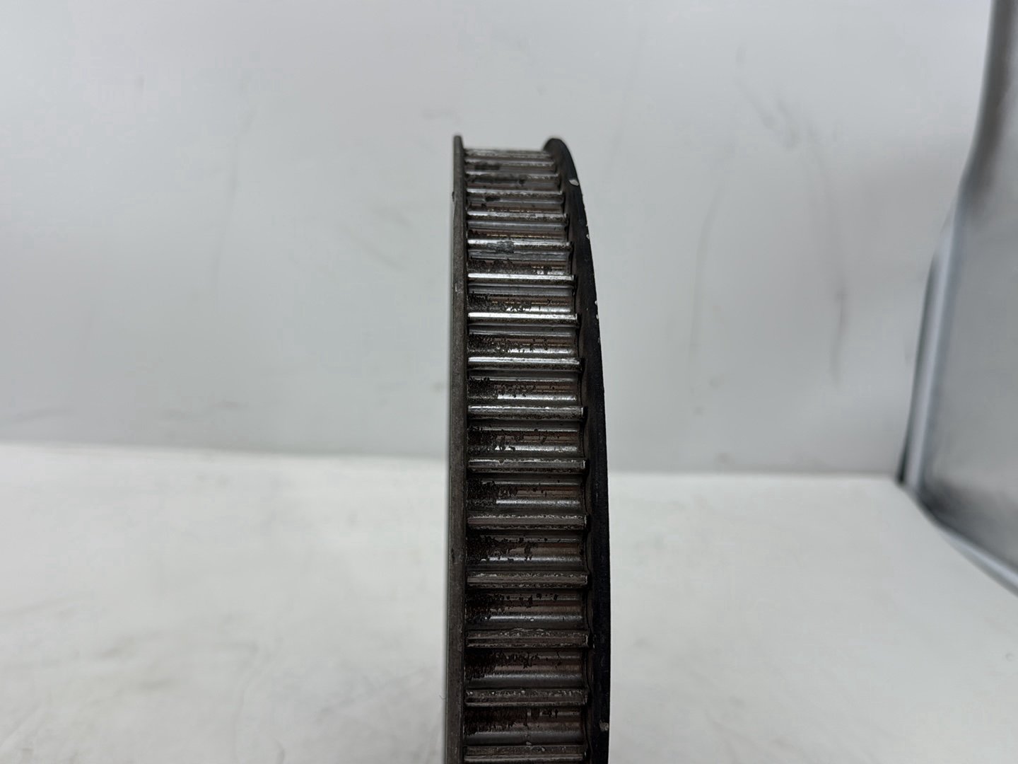2005 Harley Dyna FXDWG Wide Glide OEM Rear Driver Pulley Sprocket