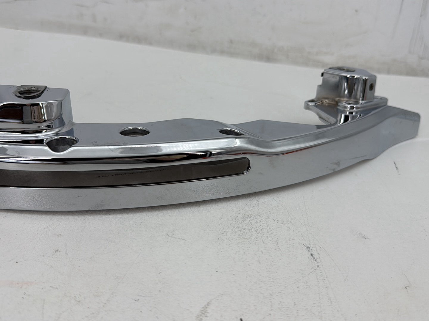 2014 Harley Electra Glide Touring CVO Screamin Eagle OEM Rear Left 1 Fender Strut Bracket