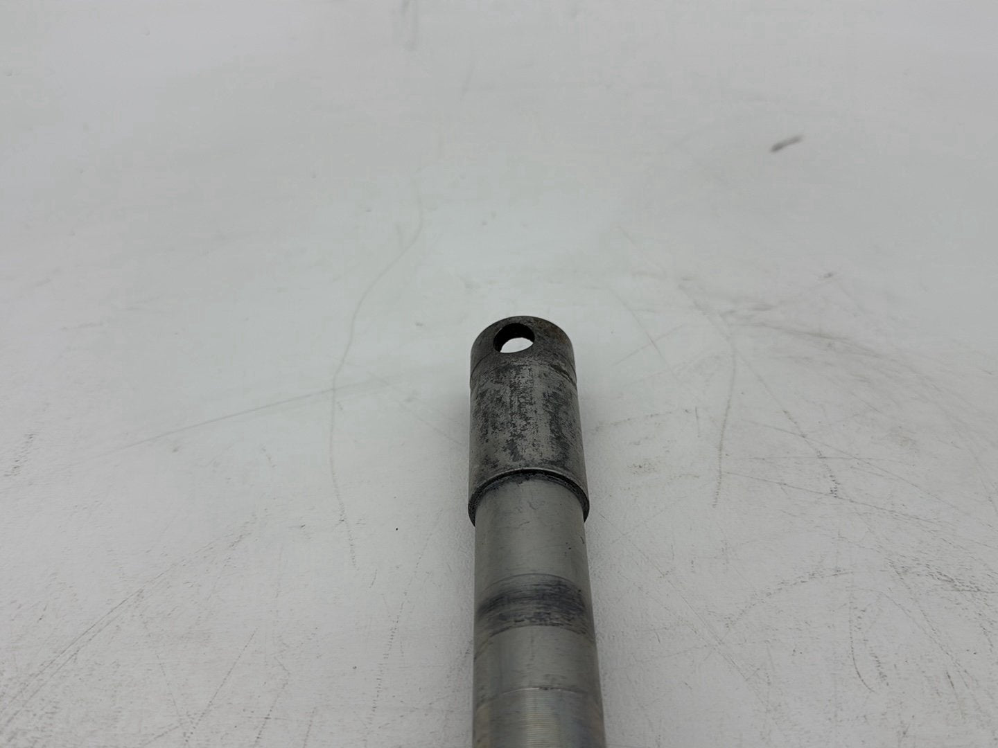 2008 Harley Touring FLHTCU Electra Glide Ultra OEM Front Wheel Axle Bolt Shaft