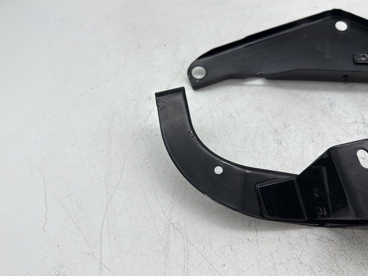 2000 Harley Electra Glide Touring Ultra OEM Right Left Fairing Support Brackets