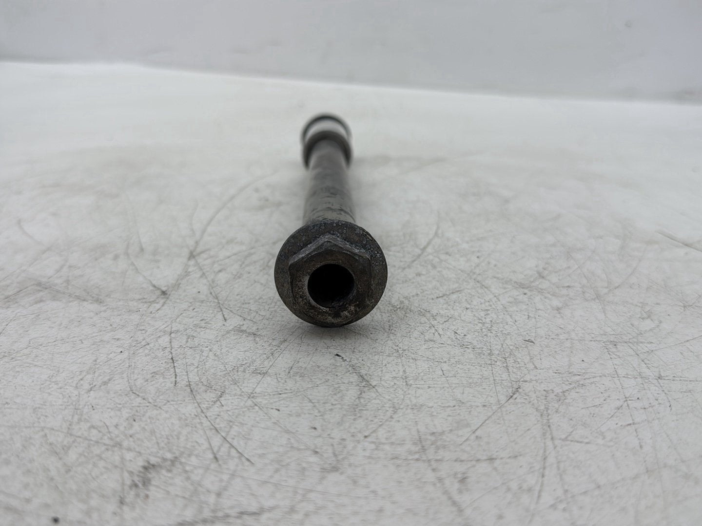 2008 Harley Dyna FXDL Low Rider Anniversary OEM Rear Wheel Axle Bolt Shaft