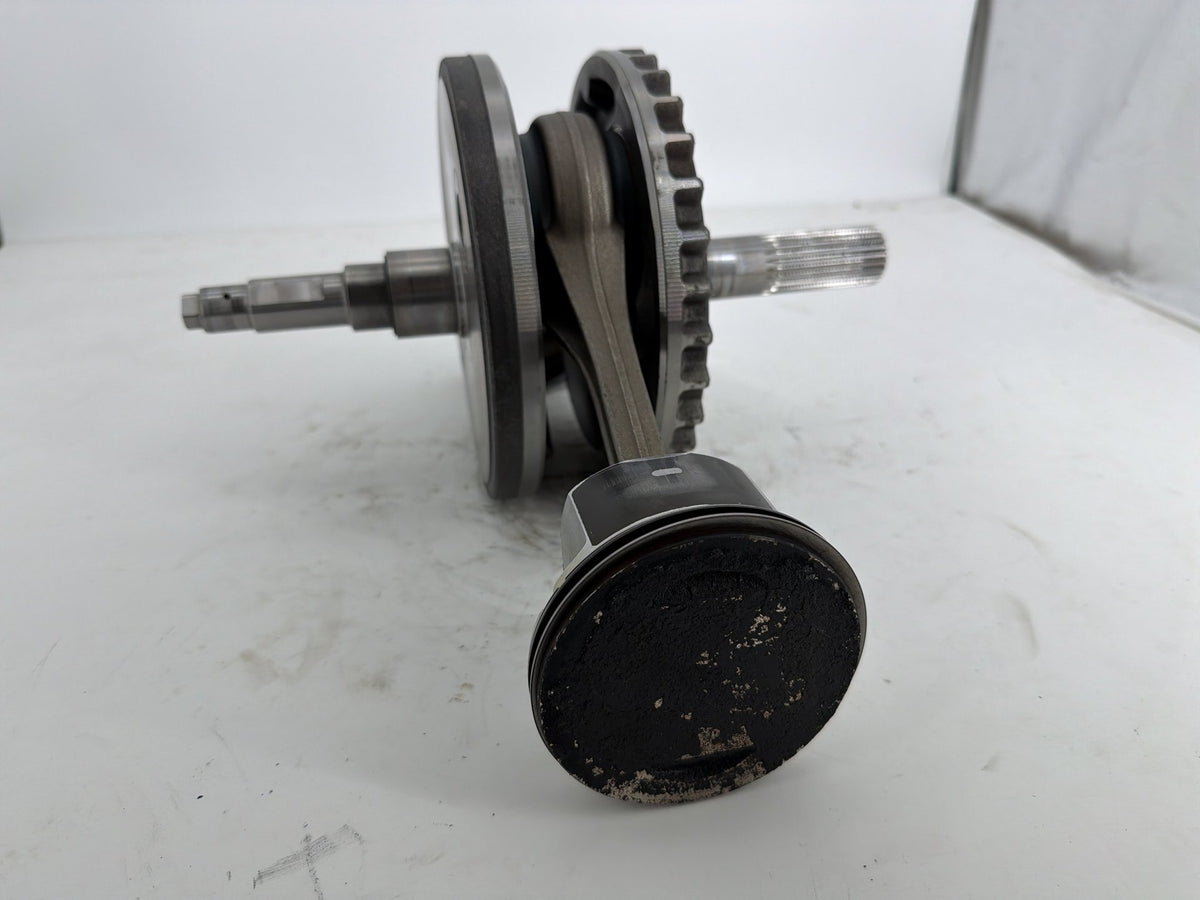 16 Harley Touring Street Glide OEM Twin Cam Engine Crank Shaft Flywheel Pistons