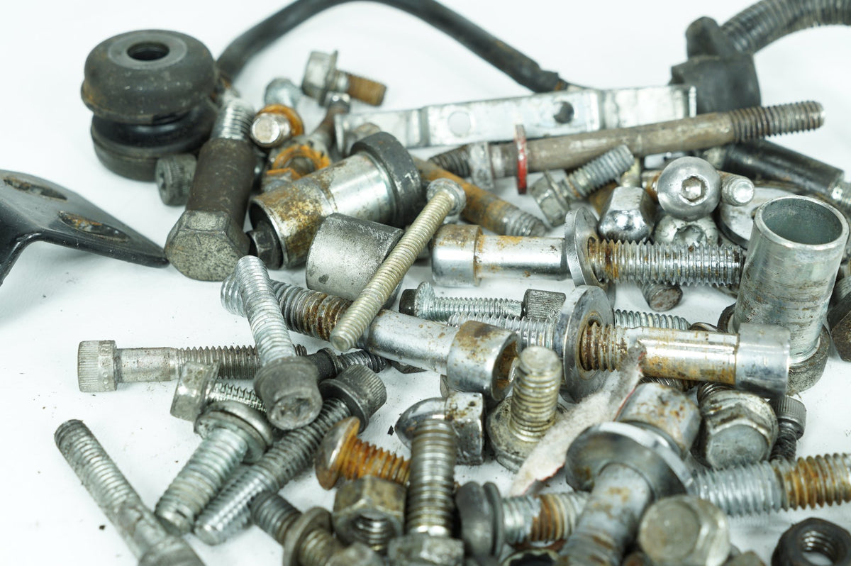 2007 Harley-Davidson Softail FXST - Hardware Bolts Nuts & Brackets